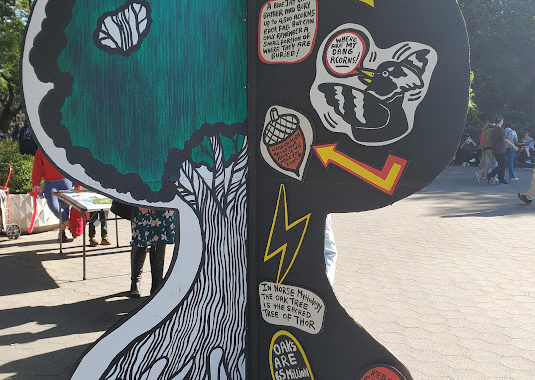 QUERCUS oak scuplure set up on plaza in a park on City of Forest Day October 15 2022 Photo by Hannah Emple